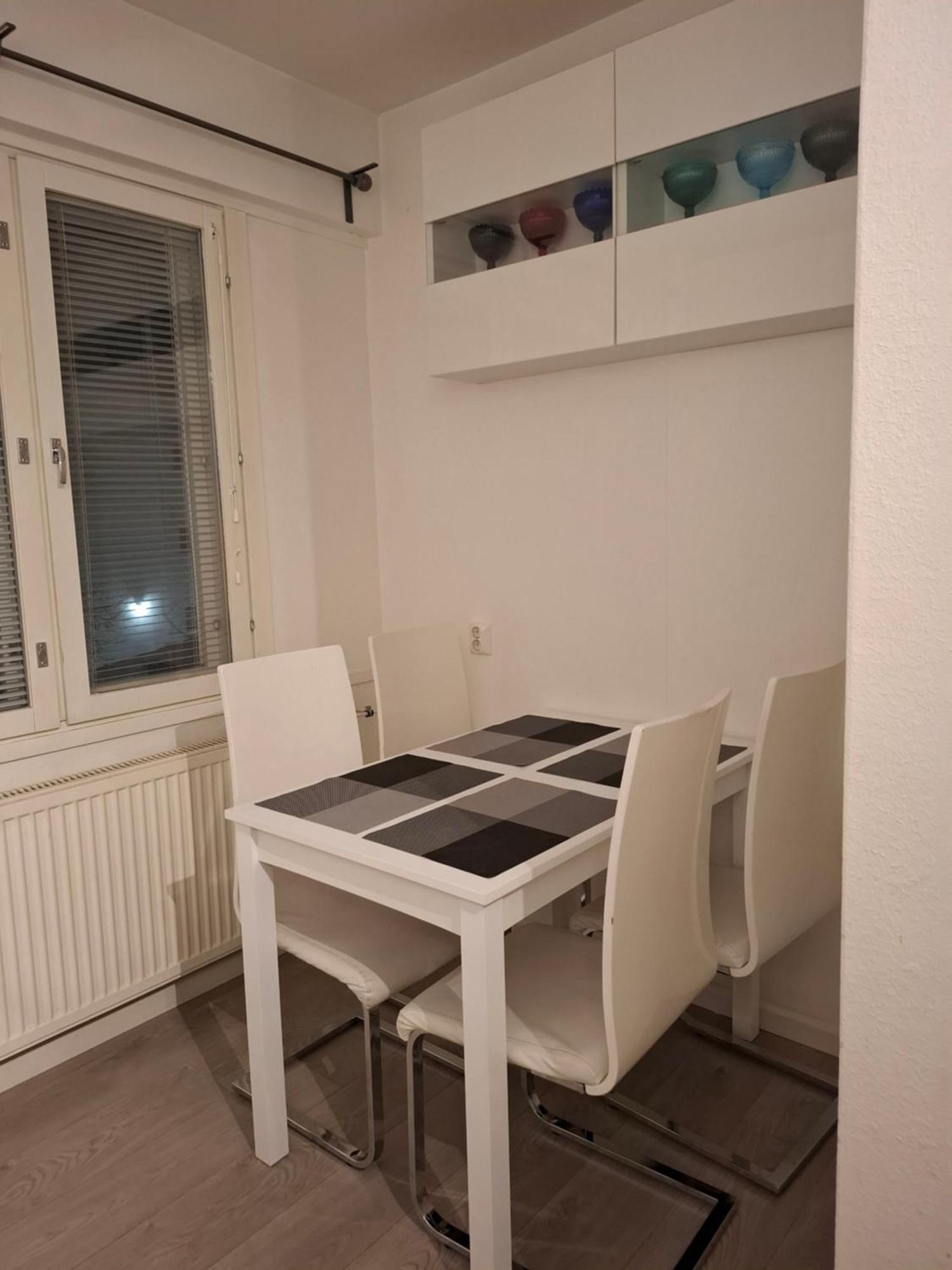 City Apartment Snellmaninkatu 22 A, Yksityinen Pistokkeellinen Paikoitus Sisaeltyy Hintaan 쿠오피오 외부 사진
